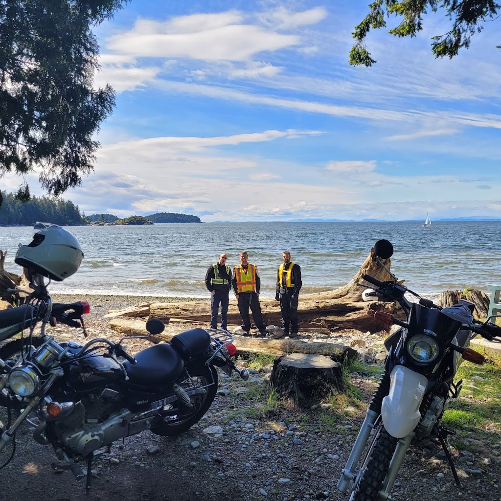 Strait Away Riders | Roberts Creek Rd, Roberts Creek, BC V0N 2W2, Canada | Phone: (604) 740-6923