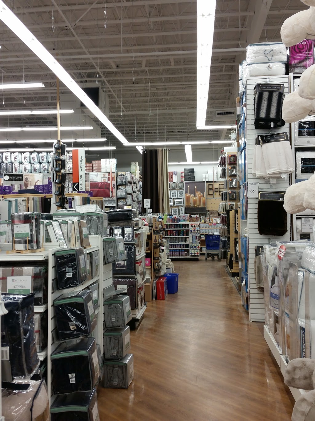 Bed Bath & Beyond | 1540 Keehn Rd, Kelowna, BC V1X 5T3, Canada | Phone: (250) 860-2732