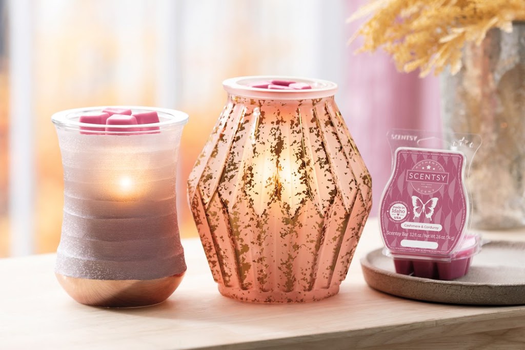 Scentsy By Lindsay | 56 Hogan Crescent, Bowmanville, ON L1C 4X9, Canada | Phone: (905) 410-2847