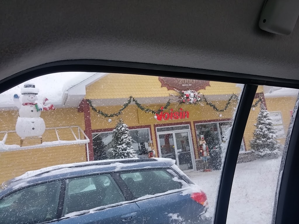 Convenience Voisin 2000 inc. | 130 Chemin de Ste Marguerite, Sainte-Marguerite-du-Lac-Masson, QC J0T 1L0, Canada | Phone: (450) 228-2494