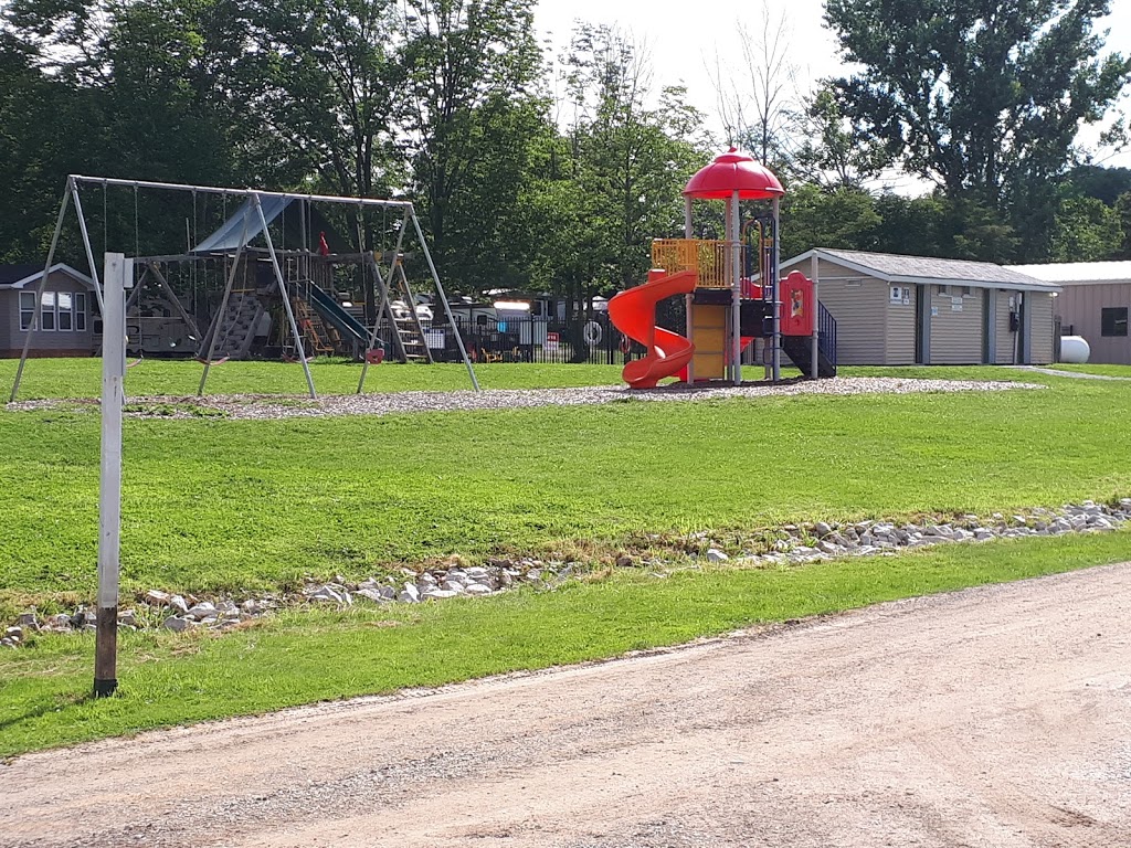 Craigleith RV Resort & Campground | 496875 Grey County Rd 2, Clarksburg, ON N0H 1J0, Canada | Phone: (519) 599-3840
