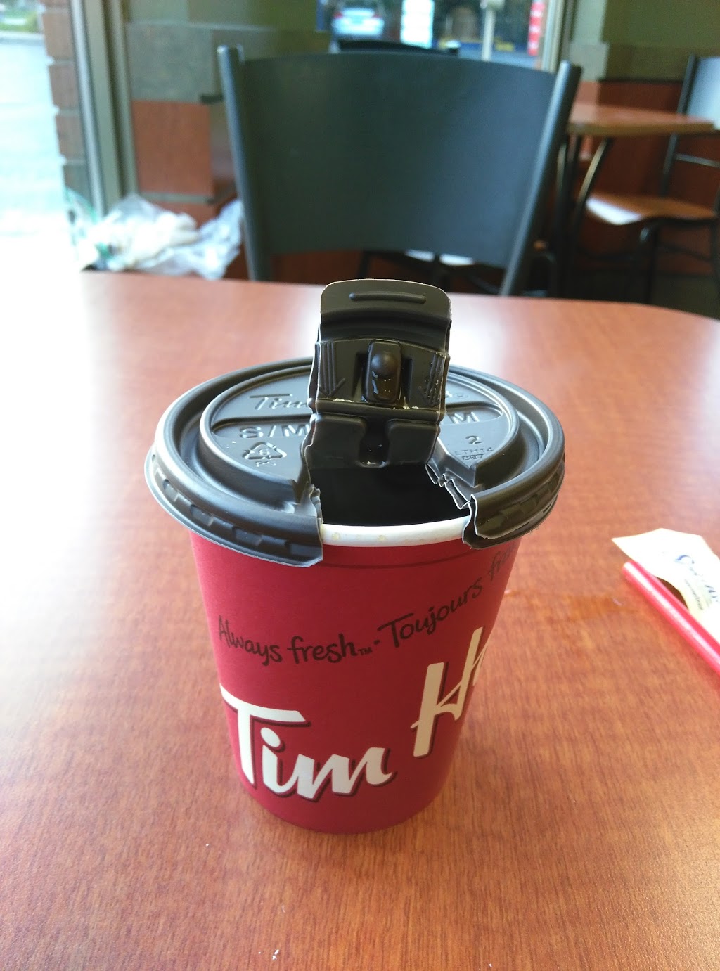 Tim Hortons | 2991 Erin Centre Blvd, Mississauga, ON L5M 6B8, Canada | Phone: (905) 858-1400