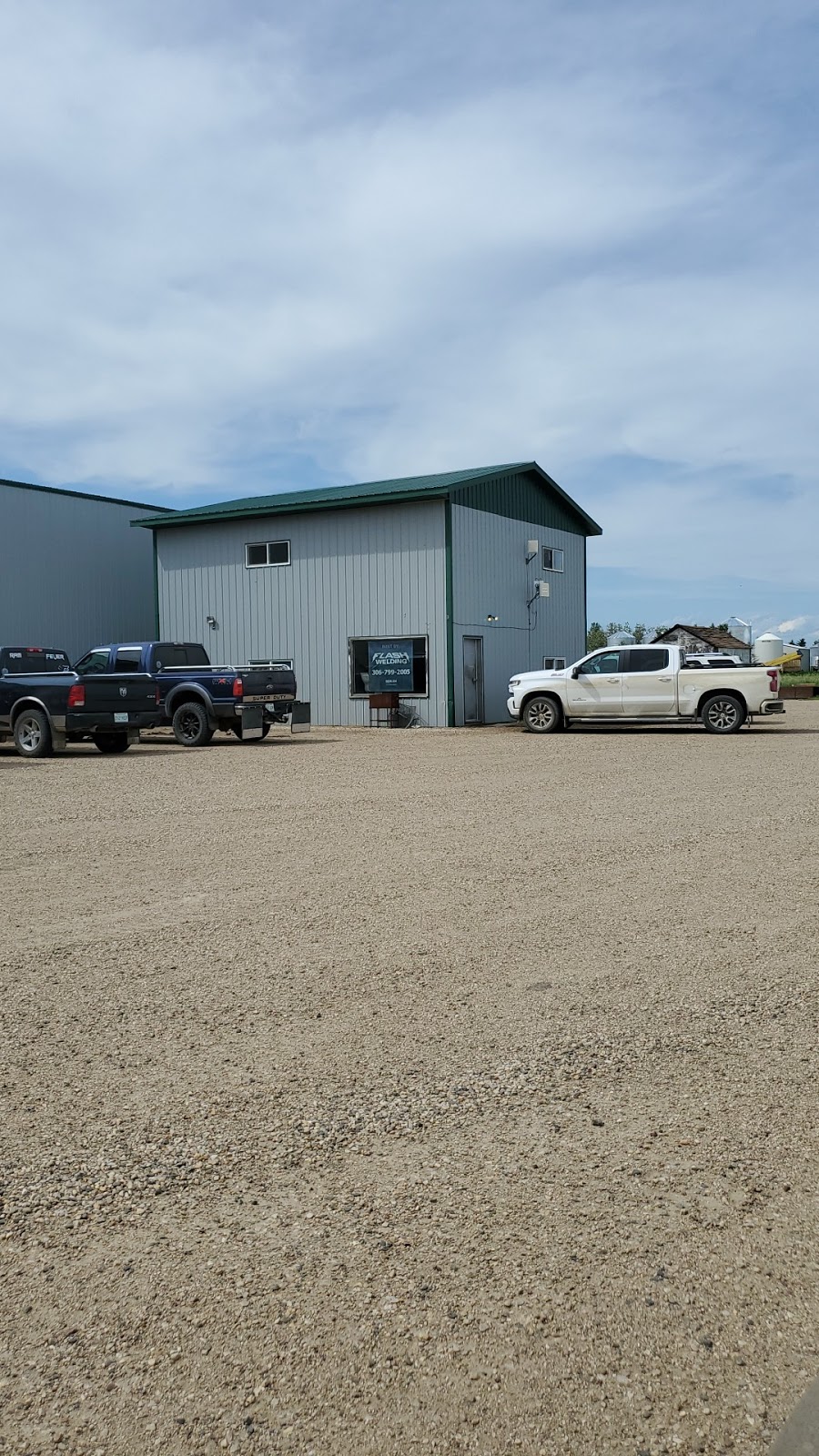 Flash Welding Ltd | SE 07 13 24 W2, Briercrest, SK S0H 0K0, Canada | Phone: (306) 799-2005