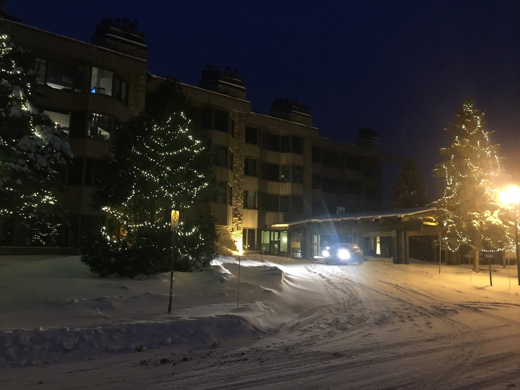 Condo Mont Sainte-Anne | 2001-203 Rue du Val-des-Neiges, Beaupré, QC G0A 1E0, Canada | Phone: (418) 572-4242