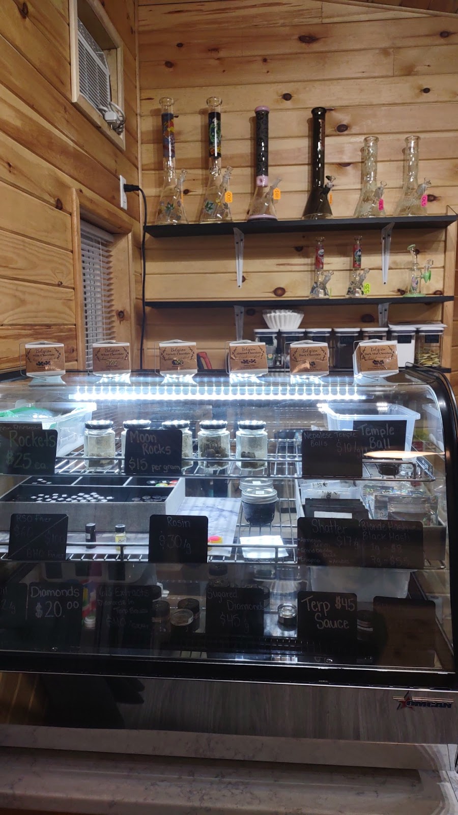 My Grasshopper Dispensary | 1160 Lower Slash Rd, Tyendinaga, ON K0K 1X0, Canada | Phone: (613) 813-6282