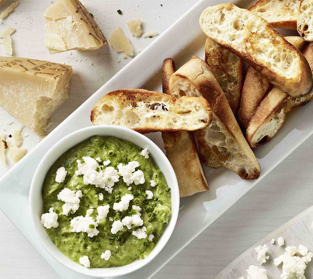 Earls Kitchen + Bar | 211 Bernard Ave, Kelowna, BC V1Y 6N2, Canada | Phone: (250) 763-2777