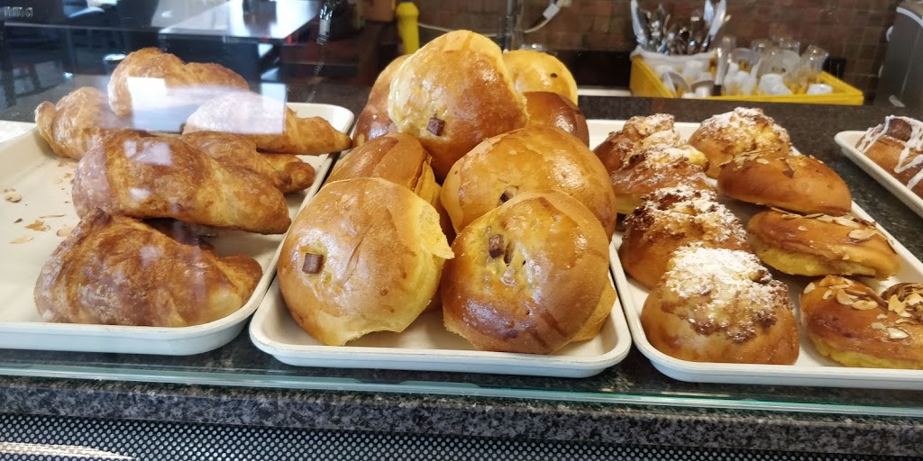 TERRA NOVA BAKERY & PASTRY | 2896 Dufferin St, North York, ON M6B 3S6, Canada | Phone: (416) 781-2555