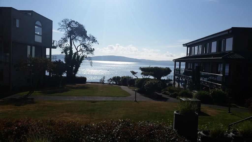 Inn of the Sea Resort | 3600 Yellow Point Rd, Ladysmith, BC V9G 1E8, Canada | Phone: (250) 245-0257