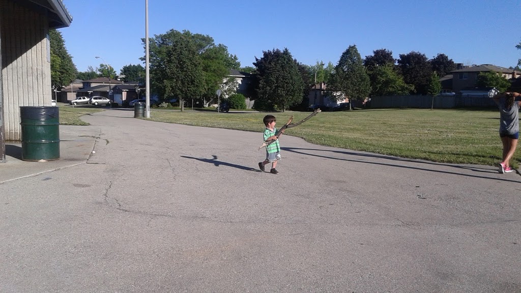 Shawinigan Park | 1 Guildwood Dr, Hamilton, ON L9C 7E8, Canada