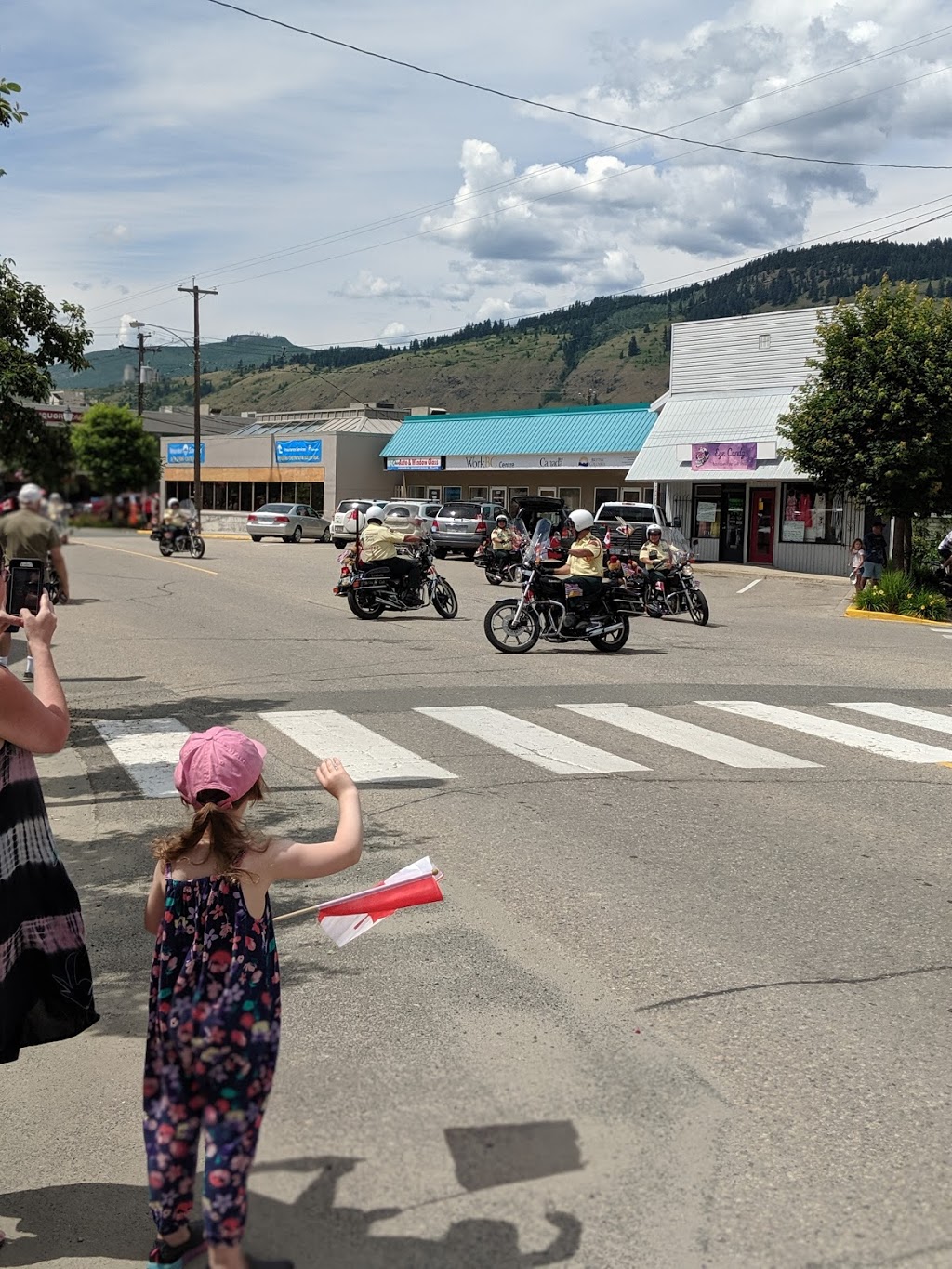 Mountain View Cafe | 833 Shuswap Ave, Chase, BC V0E 1M0, Canada | Phone: (250) 679-8921