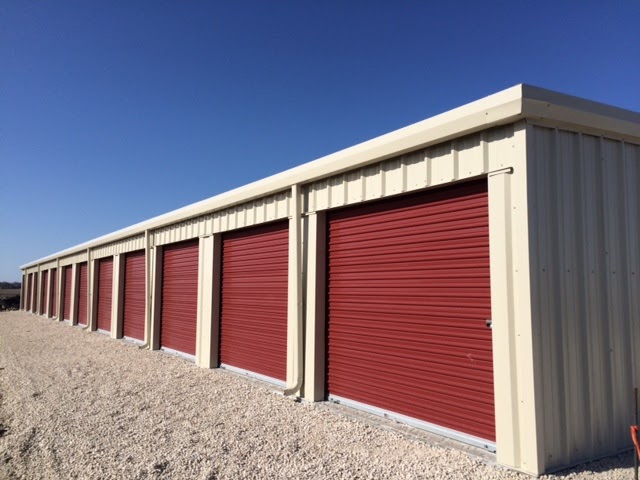 North Mountain Storage | 29 75 Avenue South, Stony Mountain, MB R0C 3A0, Canada | Phone: (204) 782-0807