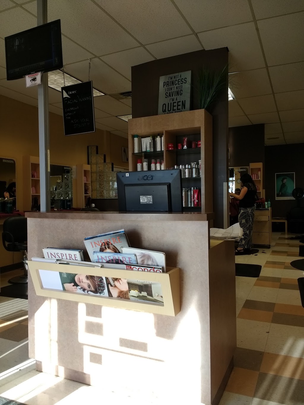 Ultracuts Professional Haircare Centres | 119, 330 Vermillion Rd. #330, Winnipeg, MB R2J 4A9, Canada | Phone: (204) 254-6446