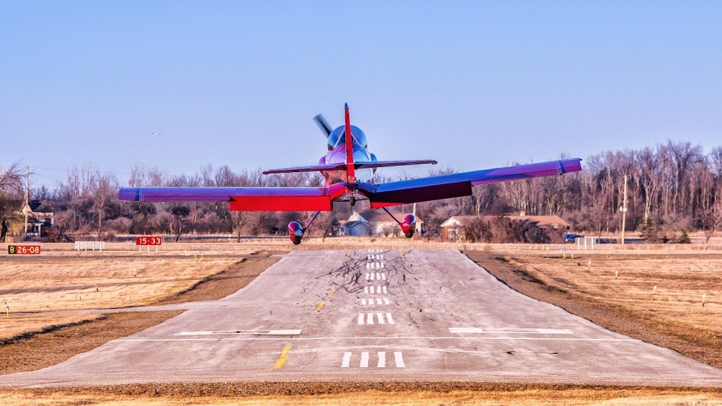 Brampton Flight Centre and Flying Club | 13691 McLaughlin Rd, Cheltenham, ON L7C 2B2, Canada | Phone: (905) 838-1400