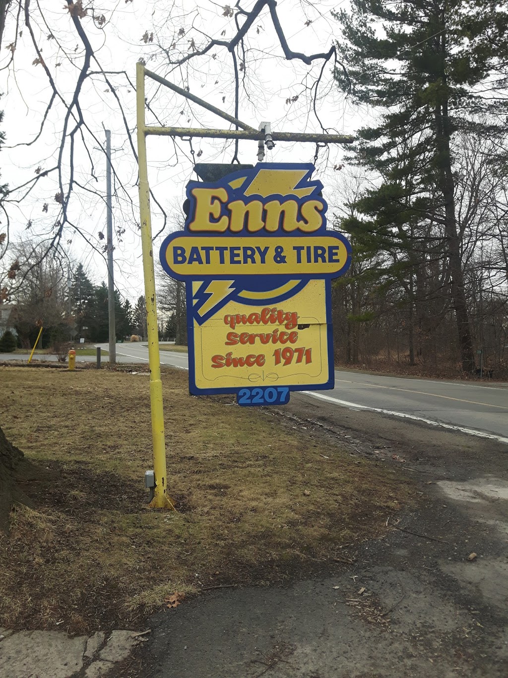 Enns Battery & Tire | 2207 Four Mile Creek Rd, Niagara-on-the-Lake, ON L0S 1J0, Canada | Phone: (905) 468-4233