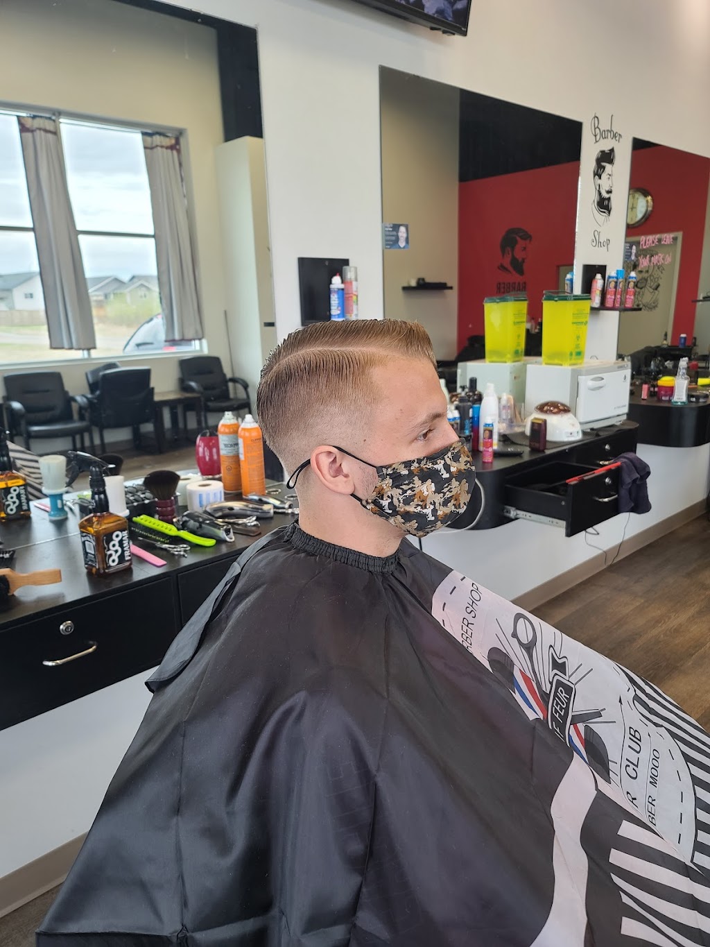 Barbershop | 6037 Parkwood Rd, Blackfalds, AB T0M 0J0, Canada | Phone: (587) 621-0450