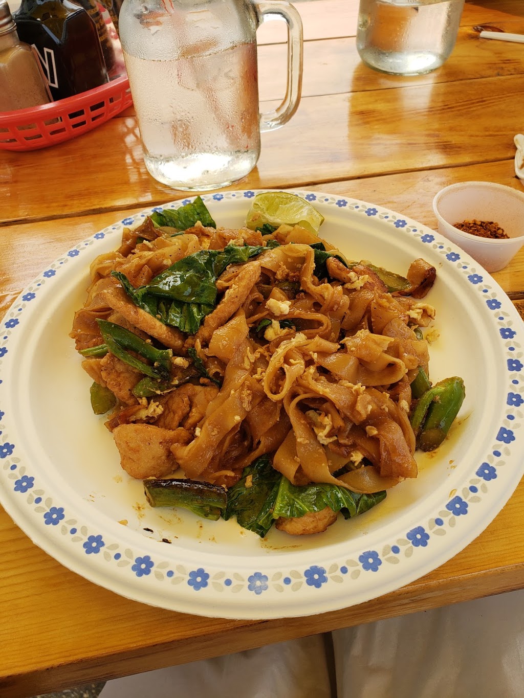 Phalikas Thai Food | 5 Superior St, Devon, AB T9G 1E9, Canada | Phone: (780) 919-0018