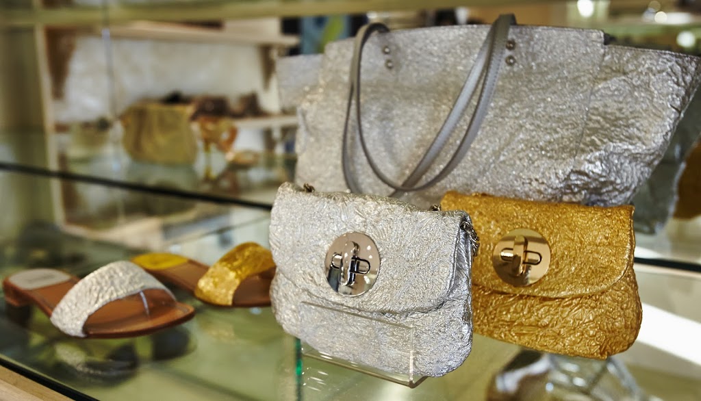 Hanleys | 382 Wilson St E, Ancaster, ON L9G 2C2, Canada | Phone: (905) 304-8432