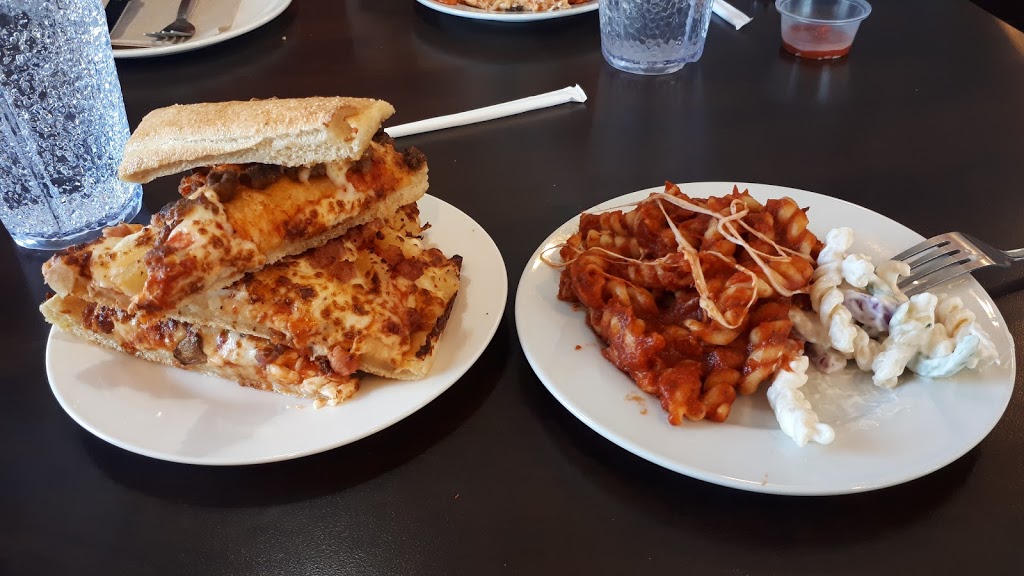 Pizza Hut | 39 Warne Crescent, Kingston, ON K7L 4V4, Canada | Phone: (613) 531-9540