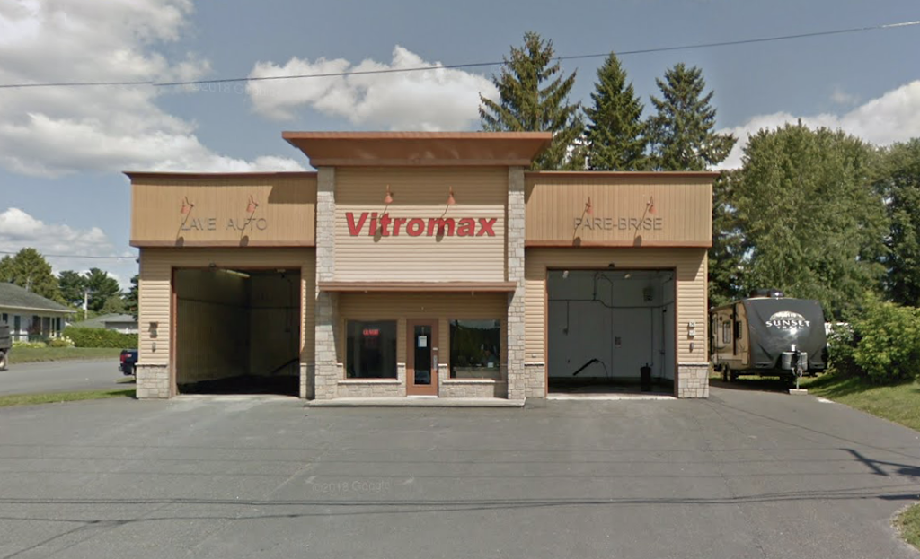 Vitromax | point of interest | 910 Av. Champlain, Disraeli, QC G0N 1E0, Canada | 4184491218 OR +1 418-449-1218