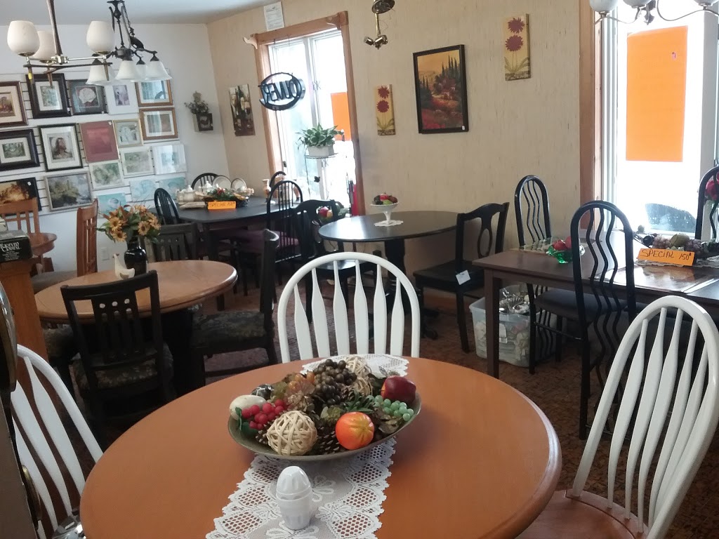 TREASURES OF CHANTAL REC. | 465 Rue Victoria, Salaberry-de-Valleyfield, QC J6T 1C1, Canada | Phone: (450) 288-4130
