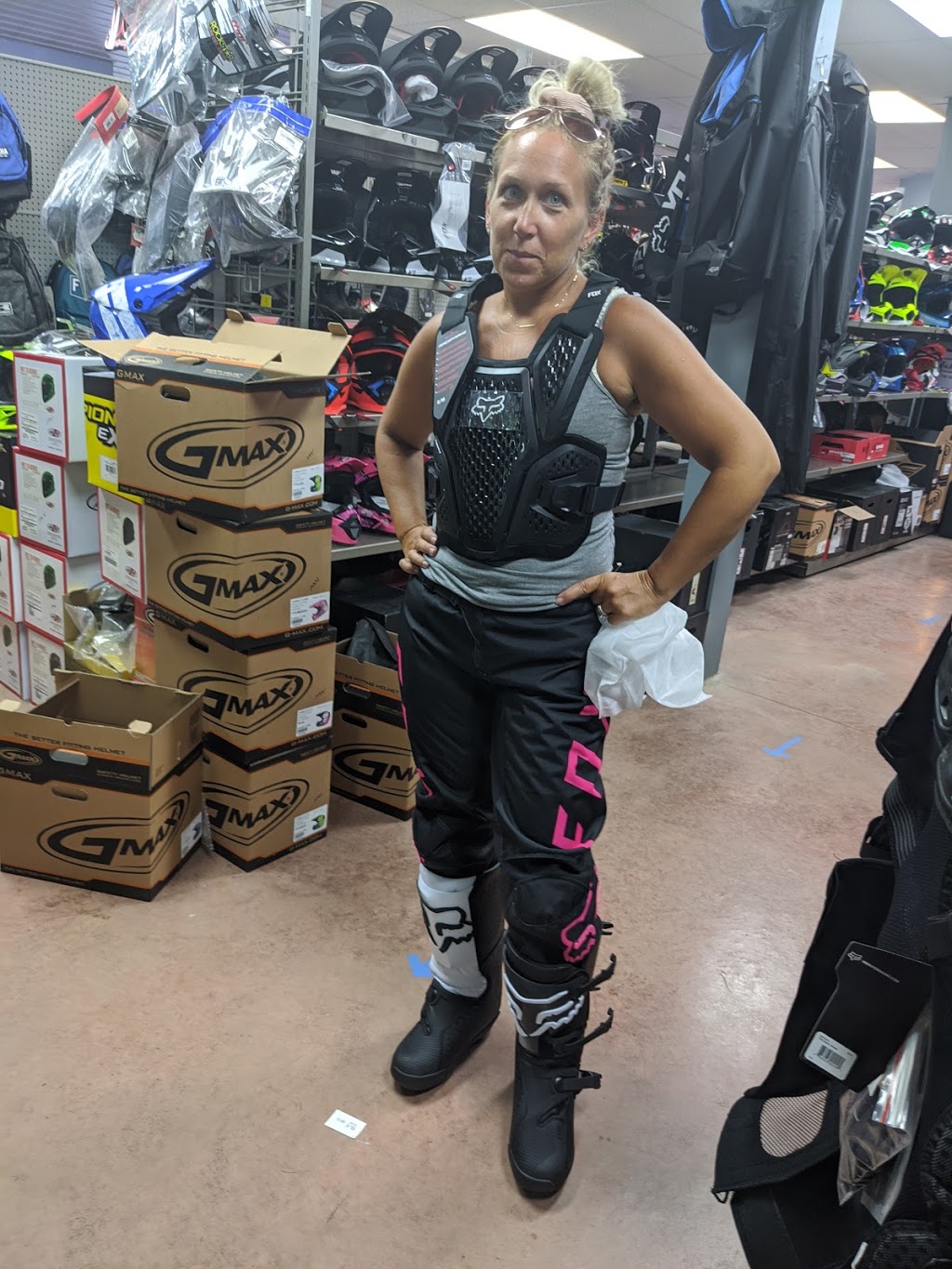 McKee Sport & Garden Ltd | 950 James St, Delhi, ON N4B 2E4, Canada | Phone: (519) 582-3100
