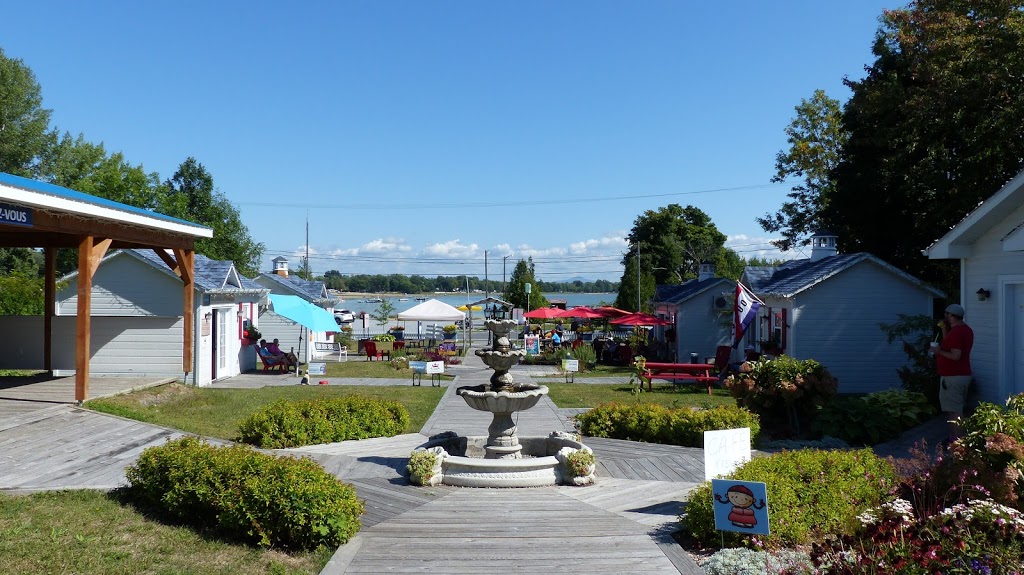 Le Marché Public Le Vénisien | 267 Avenue de Venise O, Venise-en-Québec, QC J0J 2K0, Canada
