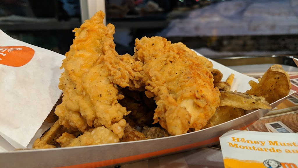 Mary Browns Chicken | Centrum Shopping Centre, 400 Earl Grey Dr, Kanata, ON K2T 1B9, Canada | Phone: (613) 592-2132