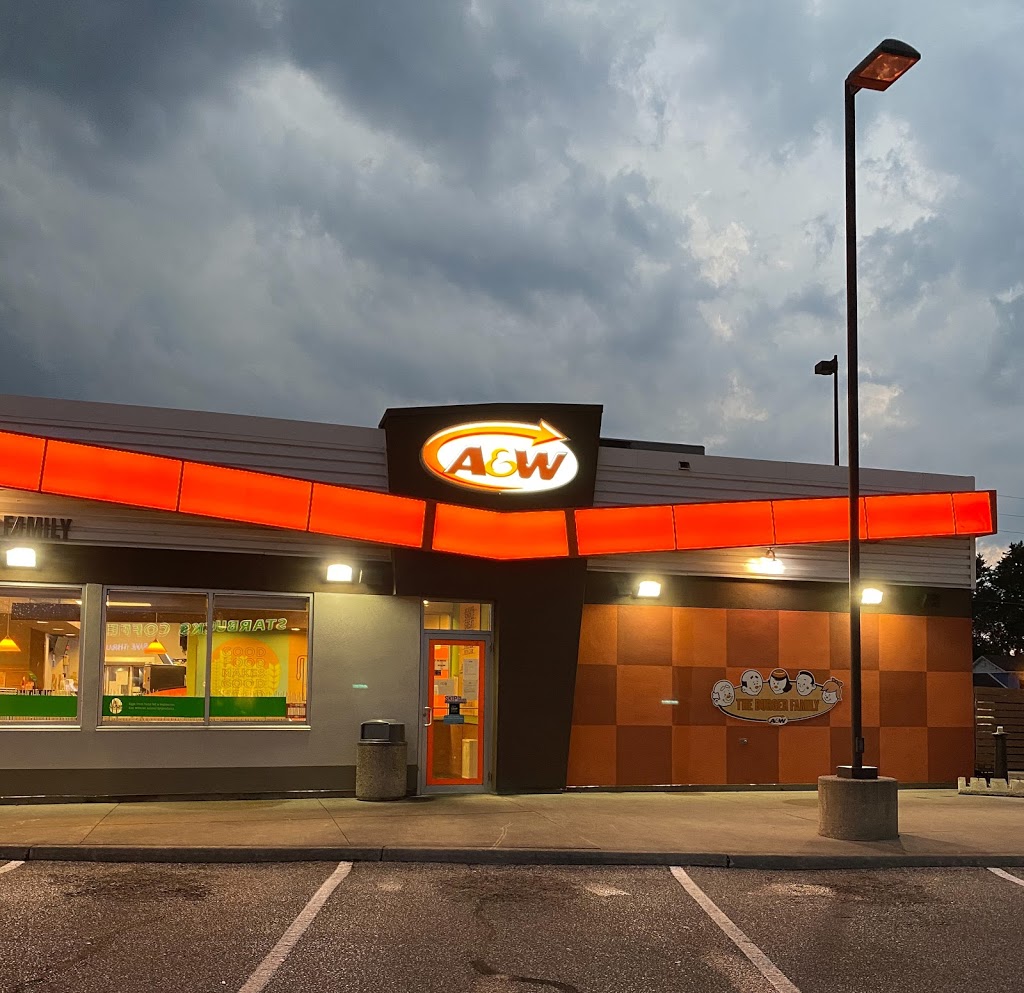 A&W Canada | 6570 Tecumseh Rd E, Windsor, ON N8T 1E6, Canada | Phone: (519) 945-1670