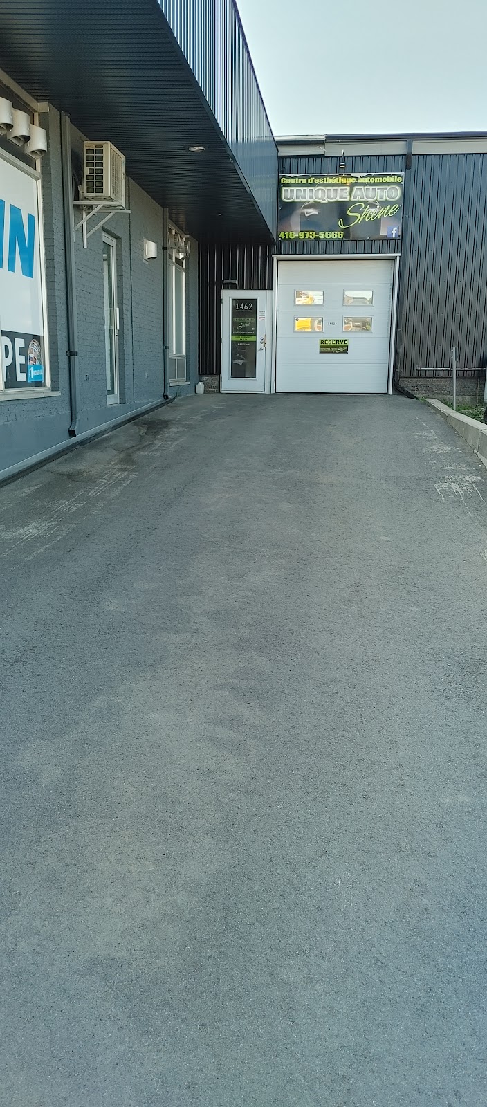 Unique Auto Shine | 1462 Bd Saint-Paul, Chicoutimi, QC G7J 3C5, Canada | Phone: (418) 973-5666