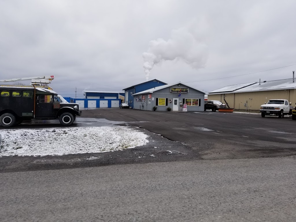 All About signs | 444 Milligan Ln, Napanee, ON K7R 3Z3, Canada | Phone: (613) 354-4133
