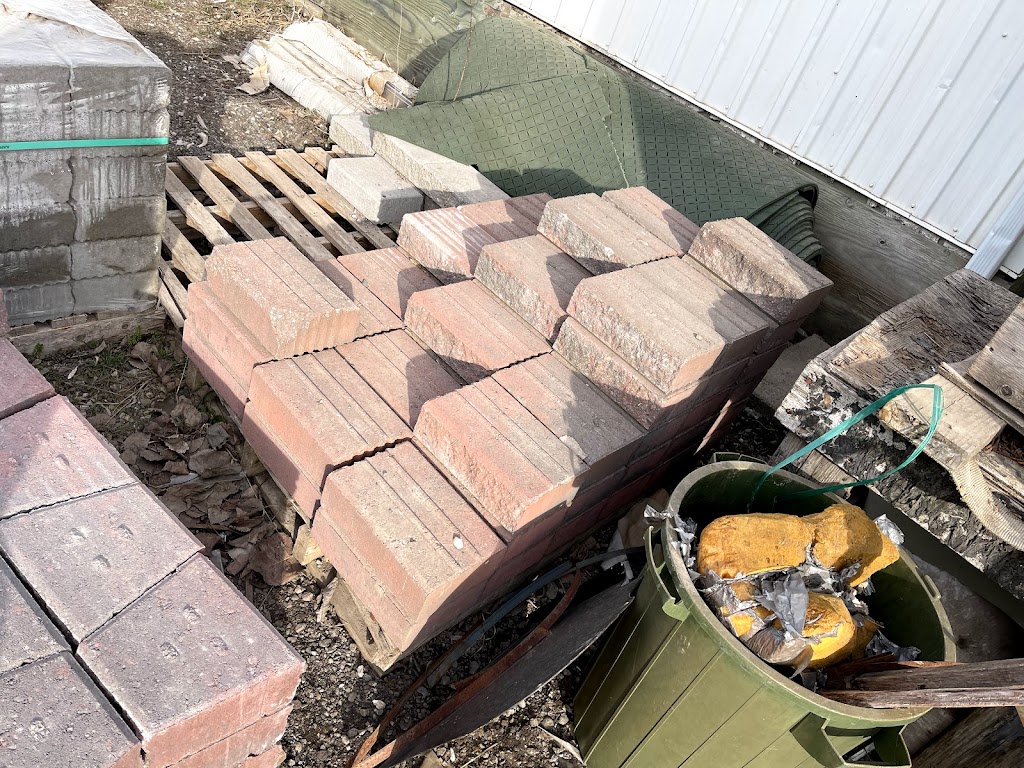 D & J Paton Bros Landscape Supplies | 21463 Clarke Rd, Arva, ON N0M 1C0, Canada | Phone: (519) 266-6943