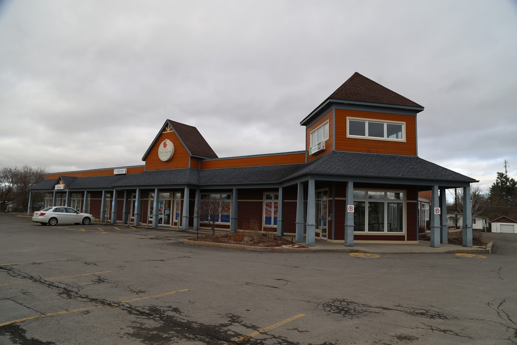 Centre Dentaire Ste-Sophie | 2407 Boulevard Ste Sophie, Sainte-Sophie, QC J5J 2V3, Canada | Phone: (450) 438-1222