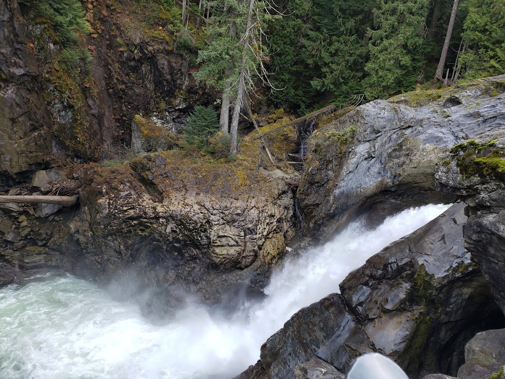 Nairn Falls Provincial Park | park | Whistler, BC V0N 1B4, Canada | 6049869371 OR +1 604-986-9371