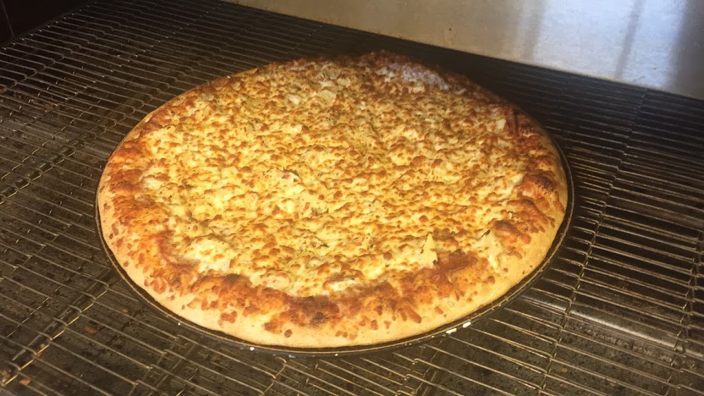 Hampton Pizza | 30-102 Hampton Cir, Saskatoon, SK S7R 0L5, Canada | Phone: (306) 974-6888