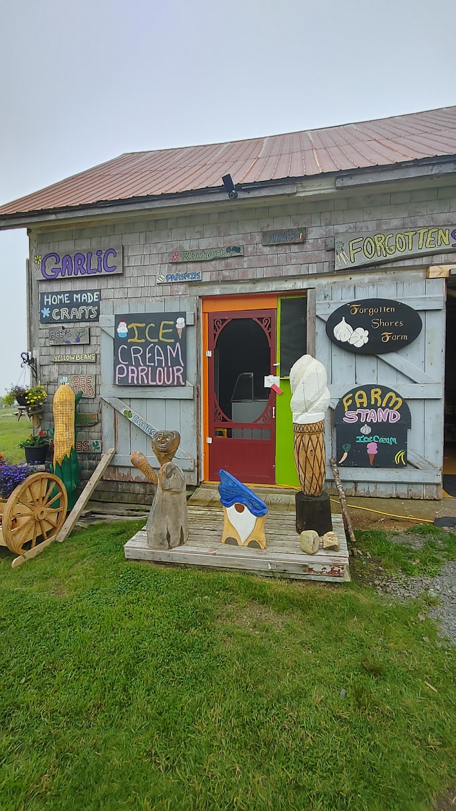 Forgotten shore farm | NS-211, Port Hilford, NS B0J 3C0, Canada | Phone: (450) 204-5305