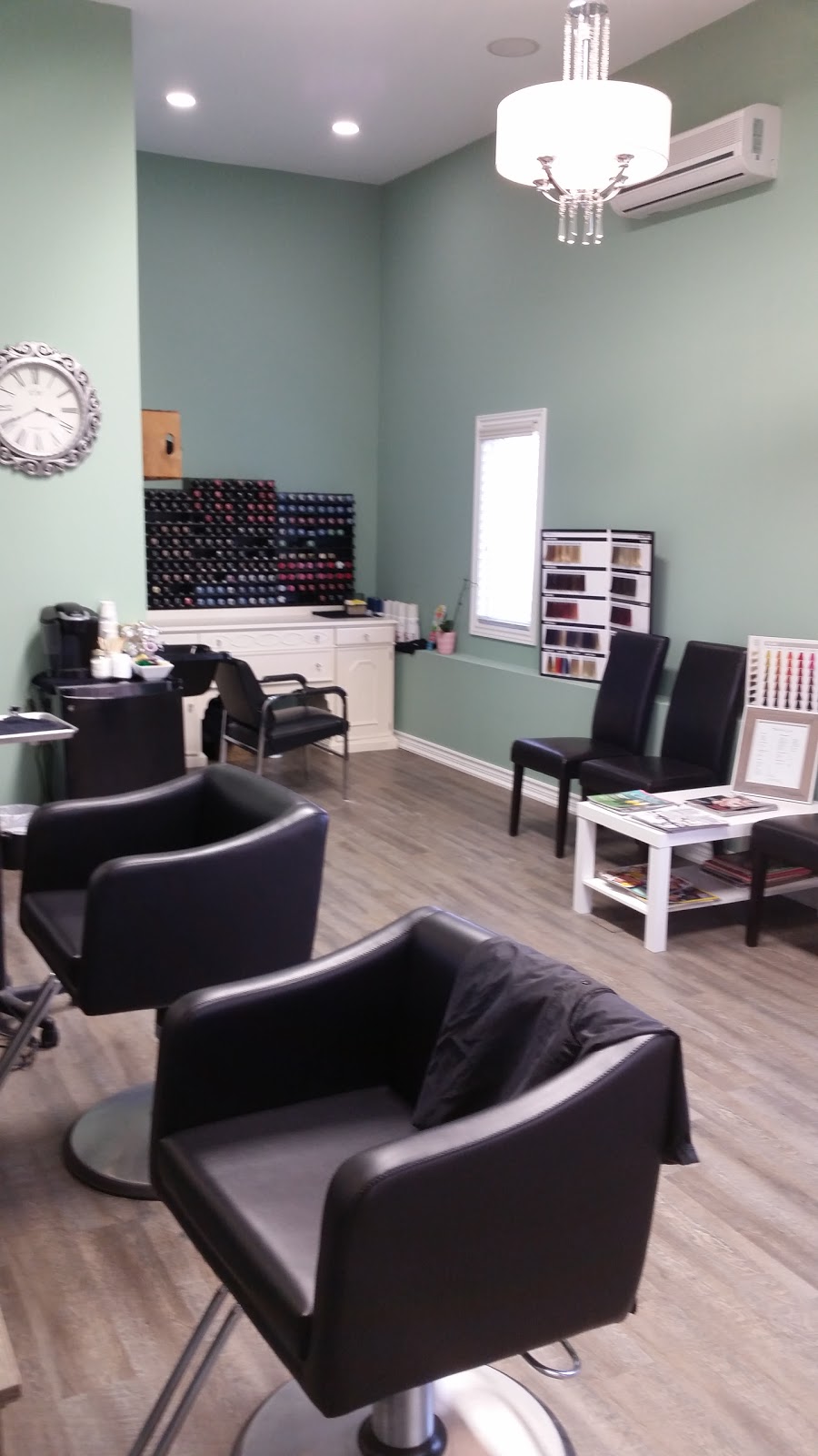 Studio Lux | 900 Colette St, Bourget, ON K0A 1E0, Canada | Phone: (613) 487-1919