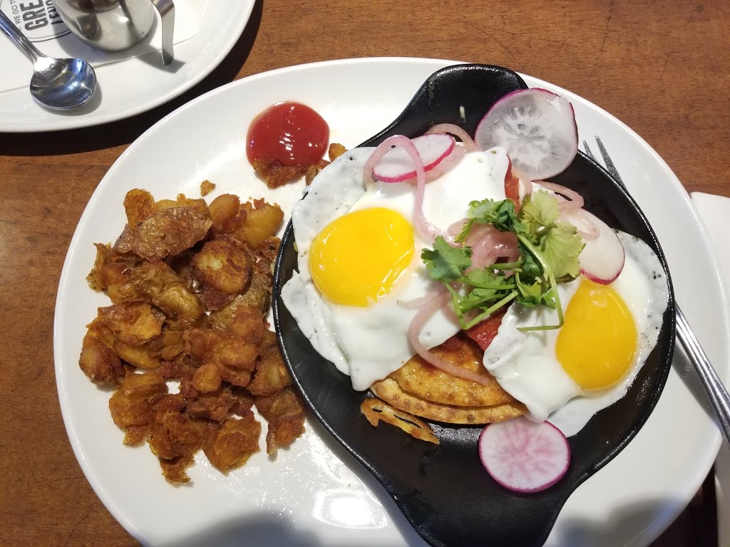 White Spot Park Royal | 797 Main St, West Vancouver, BC V7T 0A5, Canada | Phone: (604) 922-8221