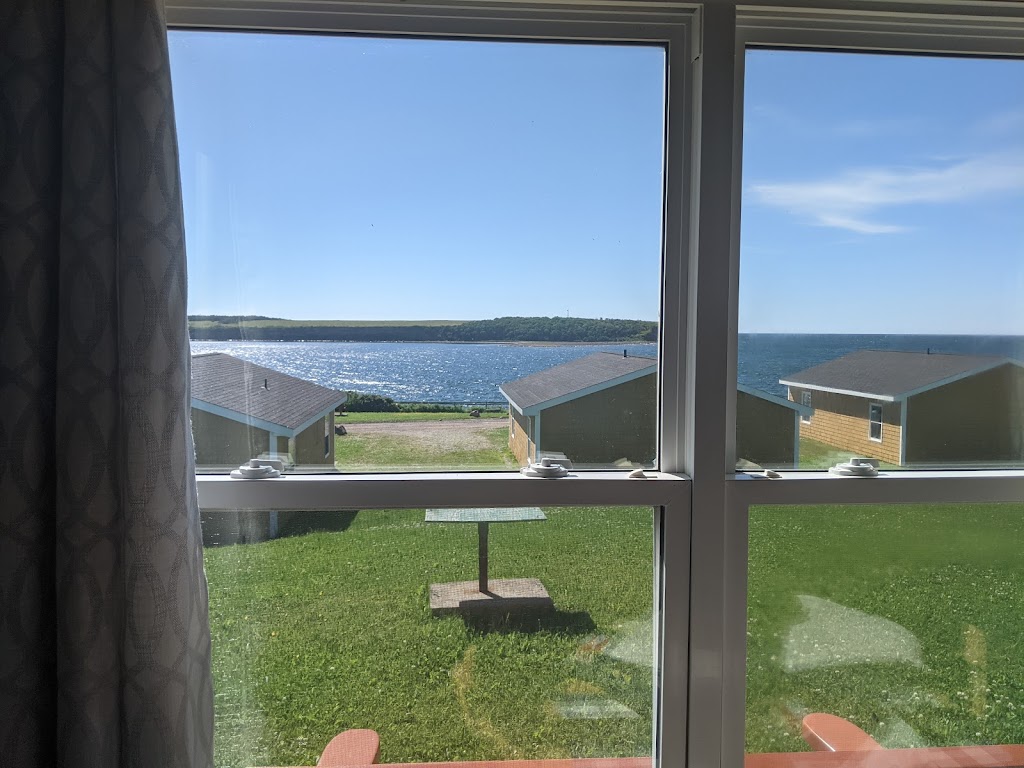 Ocean View Motel and Chalets | 15569 Cabot Trail, Chéticamp, NS B0E 1H0, Canada | Phone: (902) 224-2313