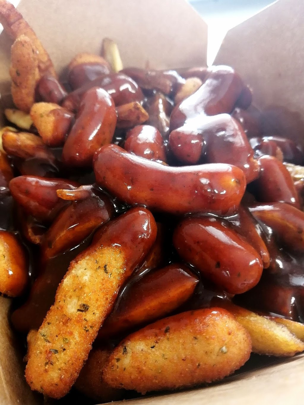 The Spud and The Bull | 2621 Lakefield Rd, Peterborough, ON K9J 6X5, Canada | Phone: (705) 208-2855