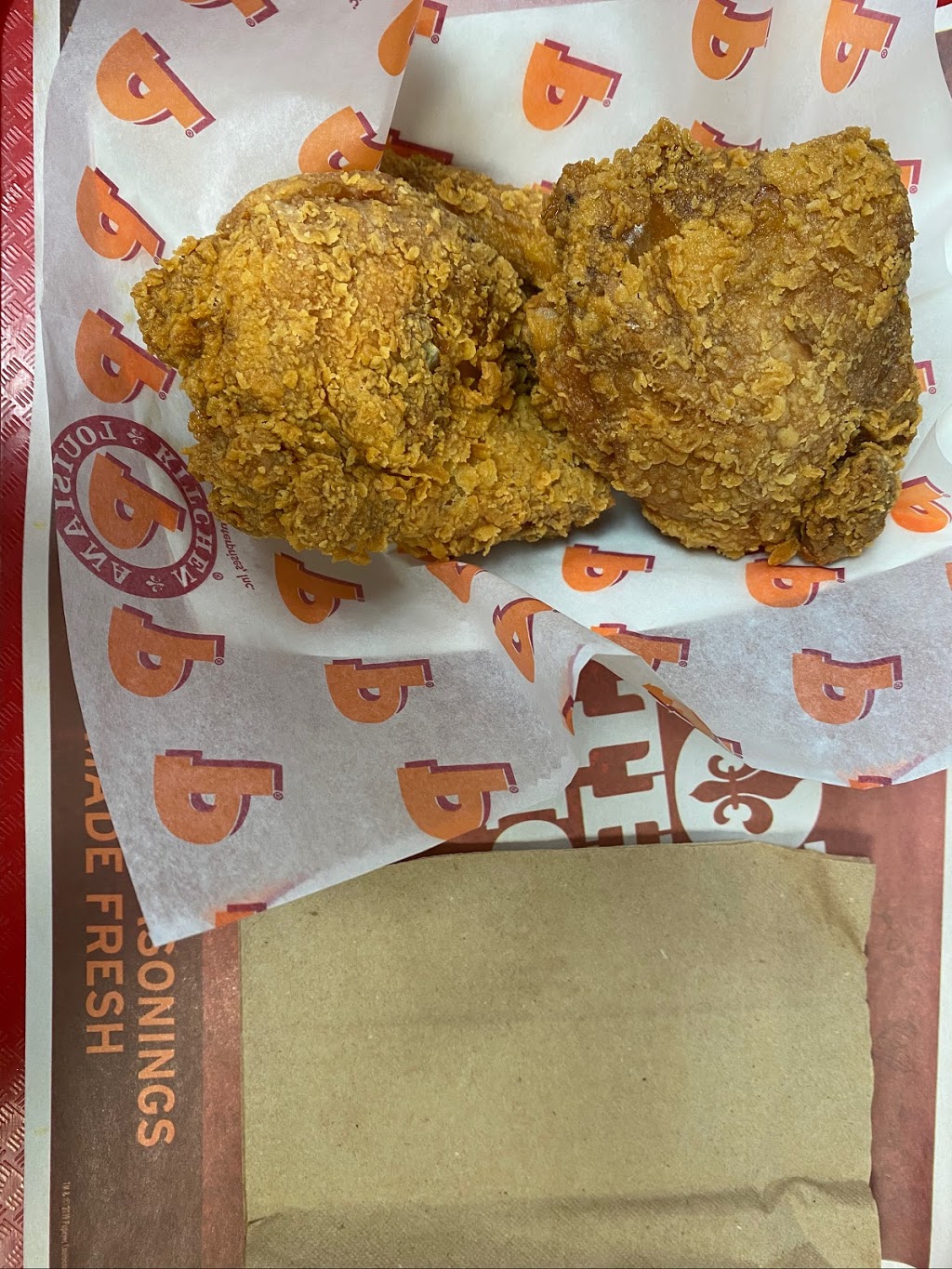 Popeyes | 2355 Keele St, North York, ON M6M 4A2, Canada | Phone: (416) 241-3500
