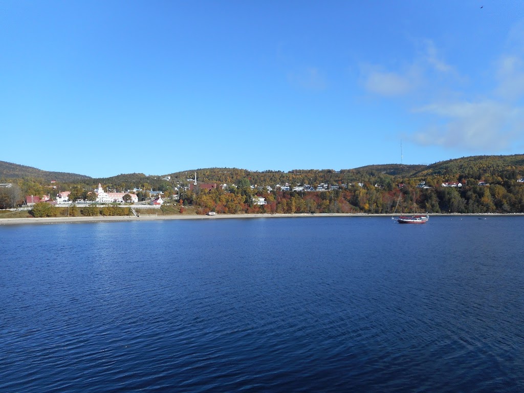 Marina de Tadoussac | 100 Rue du Bord de lEau, Tadoussac, QC G0T 2A0, Canada | Phone: (418) 235-4585