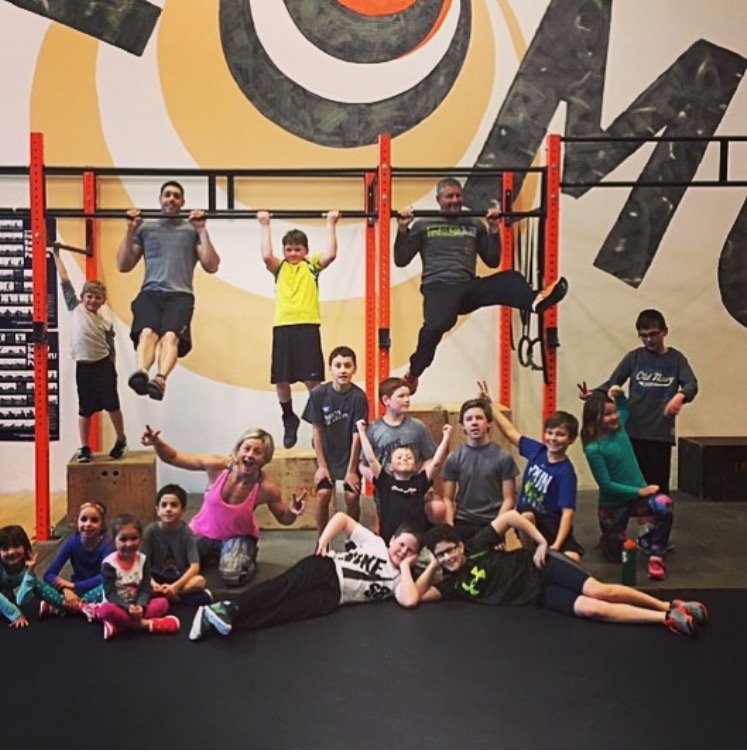 CrossFit Mozomo | 95 Sandford Fleming Dr #2, Collingwood, ON L9Y 5A6, Canada | Phone: (705) 444-0500