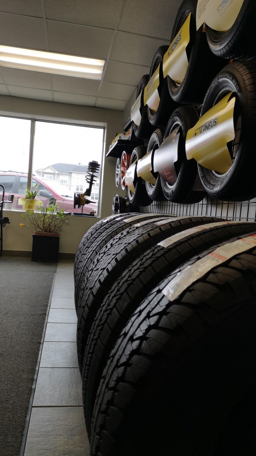 L Poisson Auto inc. | 4875 Boulevard Laurier E, Saint-Hyacinthe, QC J2R 2B4, Canada | Phone: (450) 799-3846