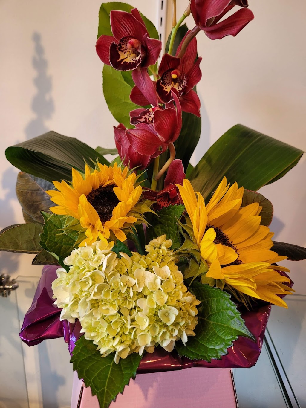 Raw Flowers | 43 Lorilee Crescent, Kitchener, ON N2N 2J2, Canada | Phone: (250) 214-4778