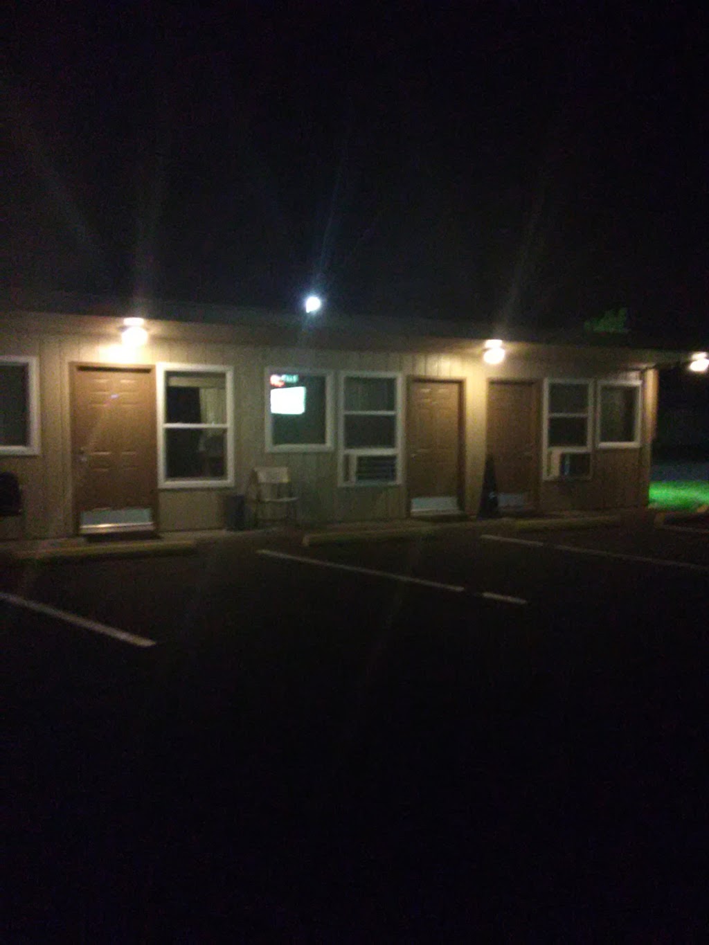 Anchor Inn Motel | 250 Cedar St, Blaine, WA 98230, USA | Phone: (360) 332-5539