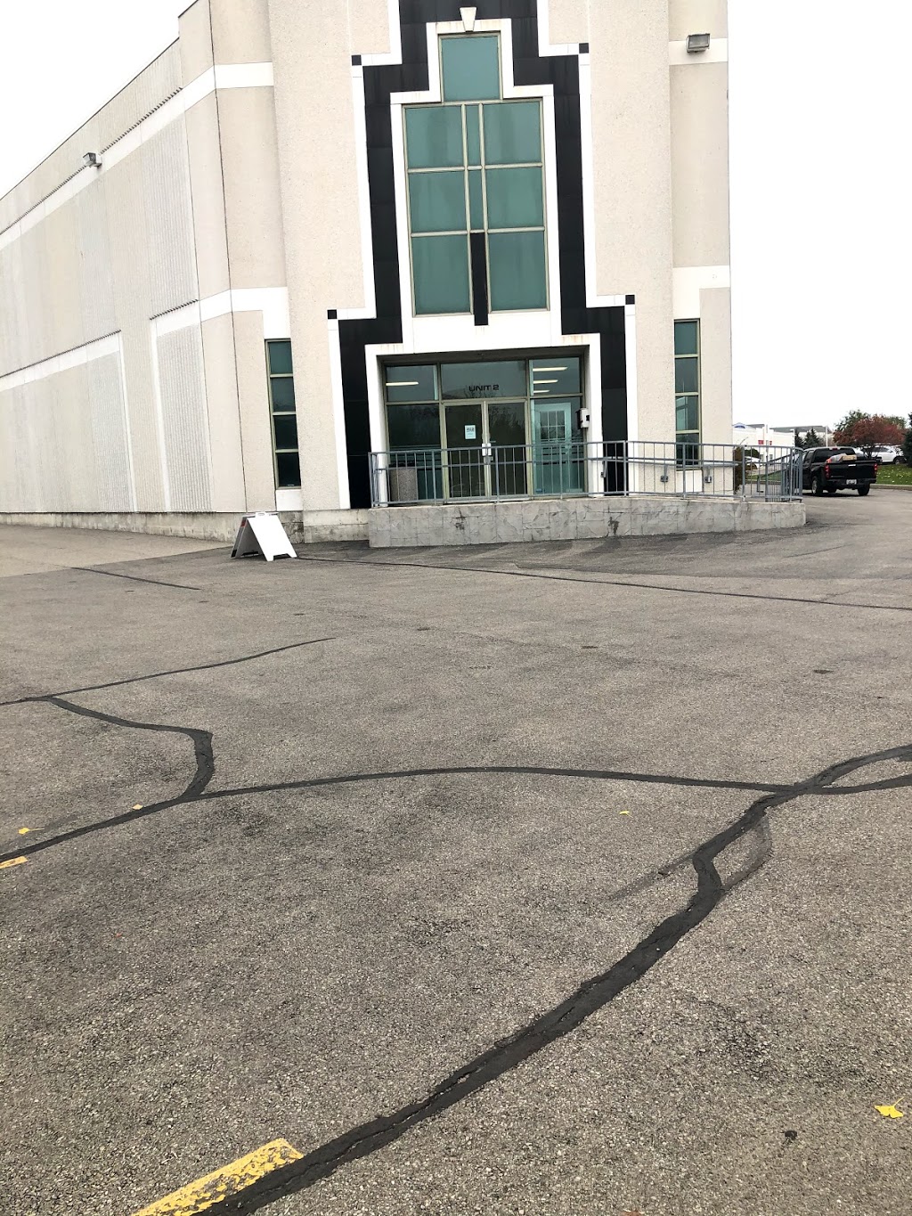 403 Auction | 80 Westcreek Blvd Unit # 2, Brampton, ON L6T 0B8, Canada | Phone: (905) 450-5619
