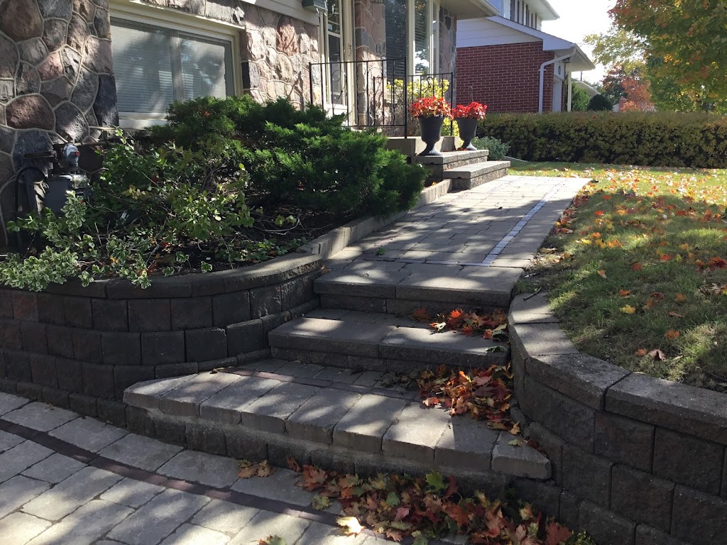 Hutchuks Landscaping & Design | 37 Kawartha Ave, Oshawa, ON L1H 3Y7, Canada | Phone: (905) 243-0508