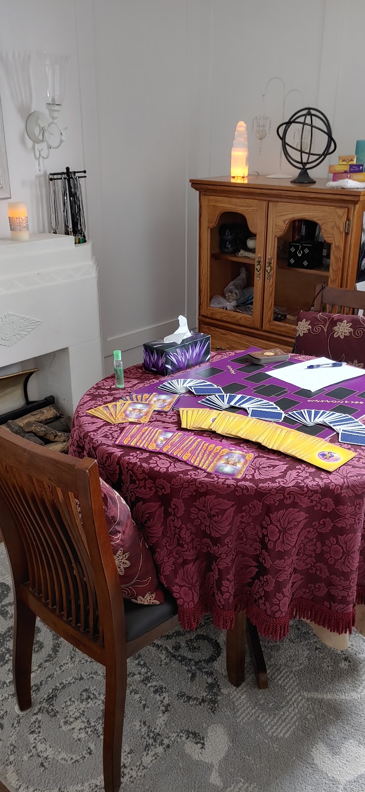 Spirit Whispers tarot mediumship | Vaughan Ave, Selkirk, MB R1A 0T2, Canada | Phone: (204) 485-7913