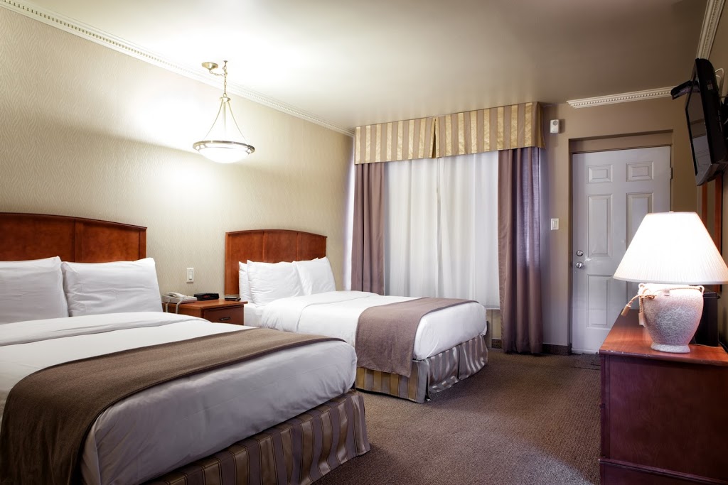 Hotel-Motel Coconut | 7531 Rue Notre Dame O, Trois-Rivières, QC G9B 1L7, Canada | Phone: (819) 377-3221