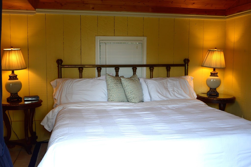 Maple Meadows Inn | 101 Goodman Rd suite 3, Point Roberts, WA 98281, USA | Phone: (360) 945-5536